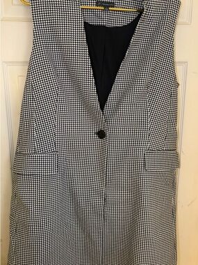 Adrianna Papell Black & White Houndstooth blazer
